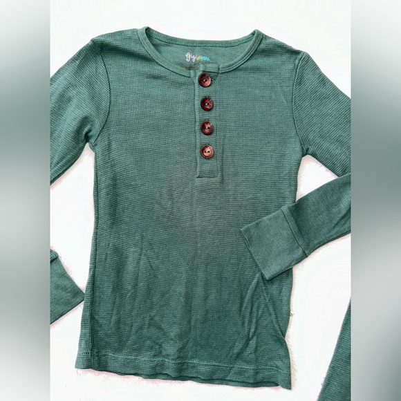 Like New Gigi and Max Pj Set - Picture 3 of 5